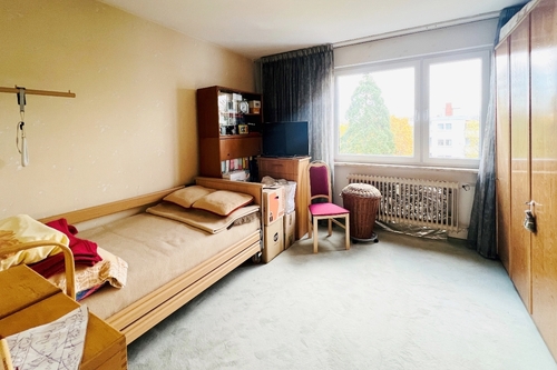 Schlafzimmer - 4 Zimmer Etagenwohnung zum Kaufen in Neu-Isenburg