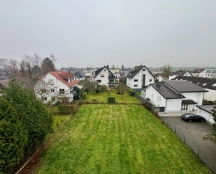 Bad Homburg - Ober-Erlenbach: Großzügiges Grundstück in ruhiger Lage!