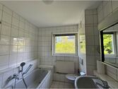 Wannenbad - 3 Zimmer Etagenwohnung in Königstein