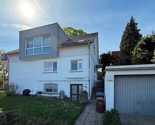 Hofheim: 2-Familienhaus als Kapitalanlage in Bestlage am Rosenberg