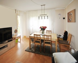 Frankfurt-Eschersheim: Charmante 3-Zimmer-Wohnung mit Balkon und Garage (optional!) - Frankfurt am Main