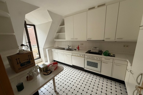 Küche - 6.5 Zimmer 5- Zimmerwohnung in Hofheim