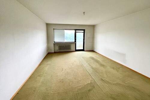 Zimmer 1 - 4 Zimmer Etagenwohnung zum Kaufen in Frankfurt am Main