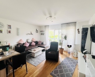 Dreieich-Offenthal: Kapitalanleger aufgepasst! Sanierte 2-Zimmer-Wohnung mit Stellplatz!