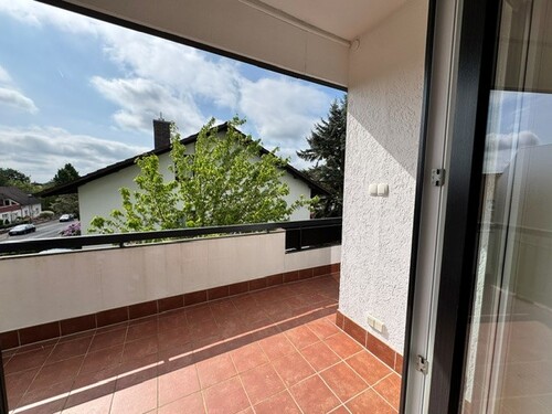 Balkon - Wohnung mit Aussicht in absoluter Ruhelage von Friedrichsdorf!