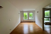Zimmer - 2 Zimmer Etagenwohnung zum Kaufen in Hofheim