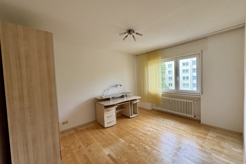 Zimmer - 3 Zimmer Etagenwohnung in Steinbach