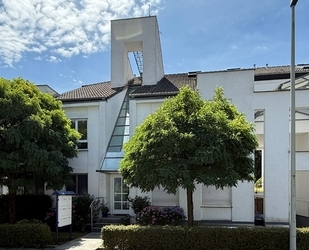 Hofheim-Lorsbach: Moderne 4-Zimmerwohnung in ruhiger Toplage