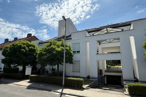 Ansicht - Hofheim-Lorsbach: Moderne 4-Zimmerwohnung in ruhiger Toplage