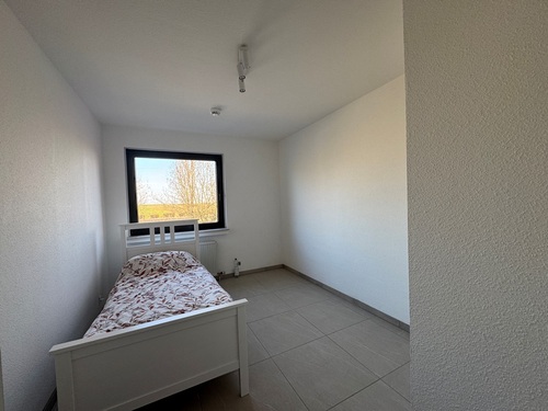 Zimmer - 3 Zimmer Etagenwohnung zum Kaufen in Oberursel