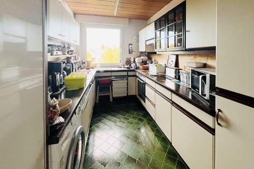 Küche - 4 Zimmer Etagenwohnung zum Kaufen in Neu-Isenburg