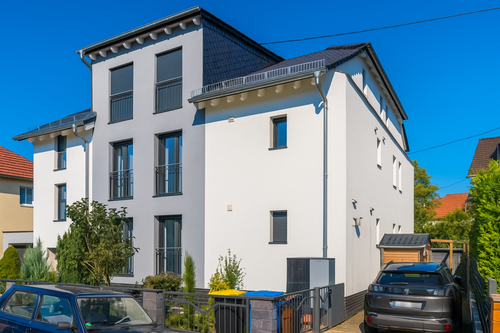 Ansicht - Hofheim: Kernsaniertes, exzellentes Zuhause für Generationen oder Top-Kapitalanlage
