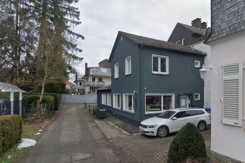Aussenansicht - Kleines, aber feines Hinterhaus mit vielen Möglichkeiten in sehr guter Lage von Kronberg!