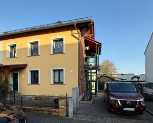 Flörsheim: Sie suchen das besondere Wohnflair? Ein toller Familienwohnsitz mit ELW