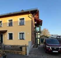 Flörsheim: Sie suchen das besondere Wohnflair? Ein toller Familienwohnsitz mit ELW