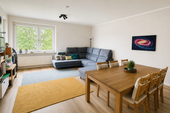 Wohnzimmer - Frankfurt-Heddernheim: Gut geschnittene 4-Zimmer-Wohnung mit Balkon!