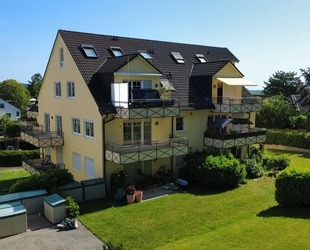 Kelkheim - Münster: Traumwohnung in exzellenter Ruhelage!