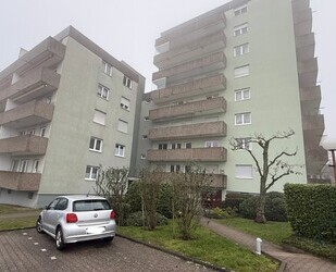 Kronberg: Große 4-Zimmer-Eigentumswohnung in Feldrandlage