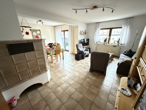 Wohnbereich - Doppelhaushälfte mit 145,00 m&sup2; in Kelkheim zum Kaufen