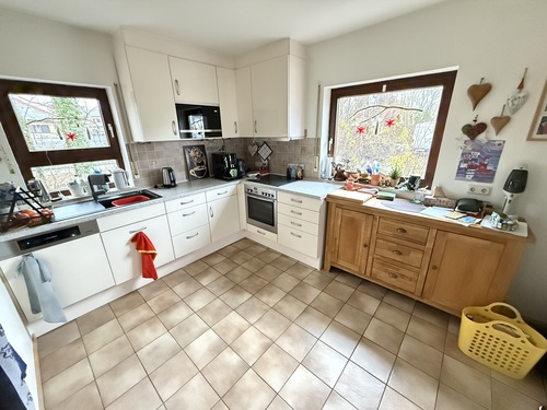 Küche - 5 Zimmer Doppelhaushälfte zum Kaufen in Kelkheim