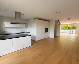Frankfurt-Sachsenhausen: Exklusiv modernisierte 3-Zimmer-Wohnung! - Frankfurt am Main