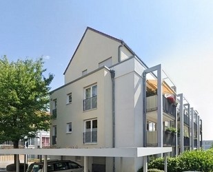 Bad Vilbel-Dortelweil: Moderne 3-Zimmerwohnung mit Traumblick und Dachterrasse!
