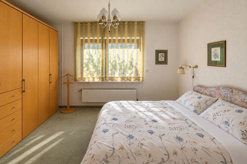 Schlafen - Einfamilienhaus mit 180,00 m&sup2; in Frankfurt am Main zum Kaufen