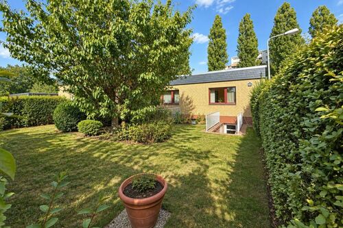 Garten - 5 Zimmer Einfamilienhaus zum Kaufen in Frankfurt am Main