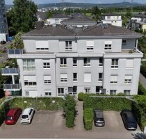 Hattersheim: Exzellente 5-Zimmerwohnung in absoluter Ruhe- und Sonnenlage