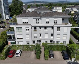 Hattersheim: Exzellente 5-Zimmerwohnung in absoluter Ruhe- und Sonnenlage