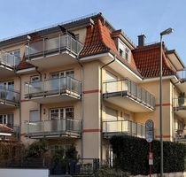 Hofheim: Seniorenresidenz mit Penthousefeeling! Charmante 3-Zimmerwohnung in zentraler Lage