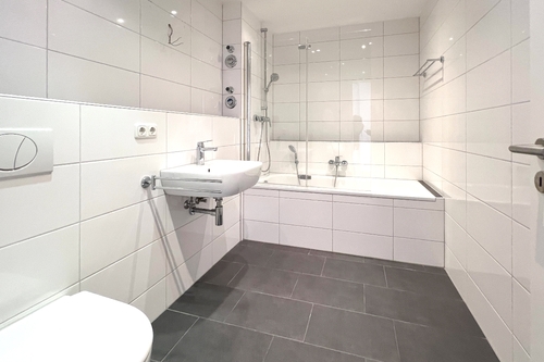 Bad - Etagenwohnung mit 63,50 m&sup2; in Heusenstamm zum Kaufen