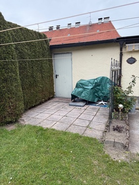 Grillplatz hinter Garage - 