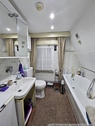 Bad mit Wanne - 