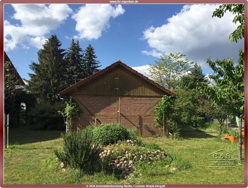 Teilgrundstück - Südliches Idyll zum Bauen in Blankenburg: ca. 635 m² Grundstück in EFH Gegend