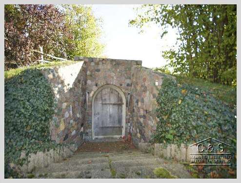 Zugang Abstellraum bzw. Keller - 