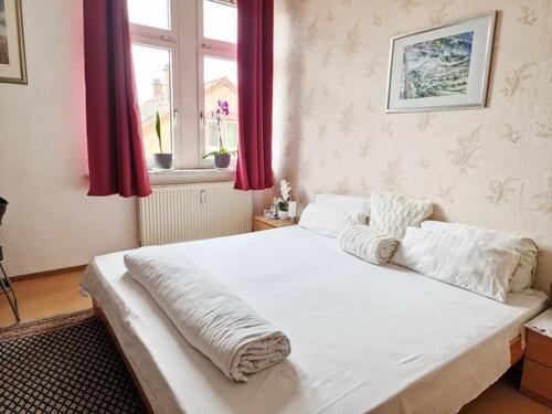 Schlafzimmer - 2 Zimmer Appartement in Ludwigshafen