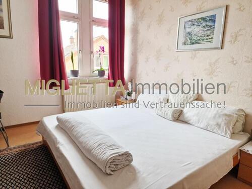 - - Gepflegte 2-Zimmer-Wohnung mit bestehendem Mietverhältnis