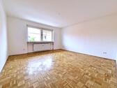 Wohnzimmer - Schicke 2 Zimmer Wohnung mit Balkon