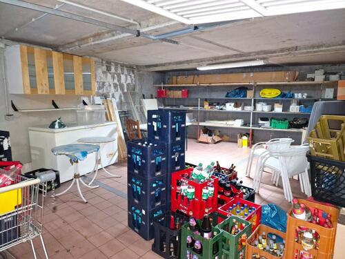 Garage - 