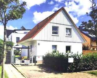 Haus zum Kaufen in Berlin Kladow 698.000,00 € 112 m² - Berlin / Kladow