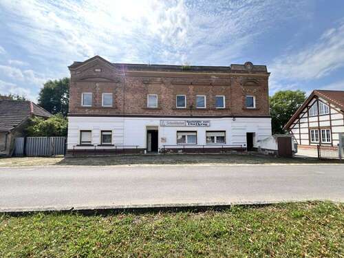 Foto - Haus zum Kaufen in Seelow Altlangsow 88.000,00 € 195 m²