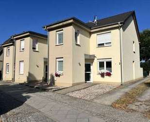 Haus zum Kaufen in Storkow (Mark) 845.000,00 € 375 m²