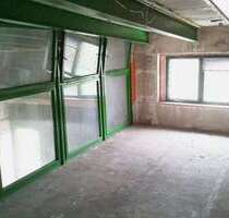 Grundstück in Weißenfels 399.000,00 € 28121 m²