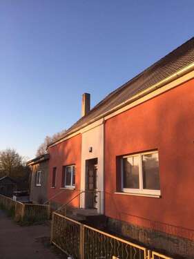 Foto - Haus zum Kaufen in Lüdersdorf 349.000,00 € 345 m²