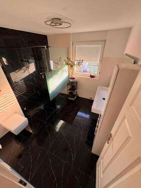 Badezimmer im EG - 6 Zimmer Einfamilienhaus in Oberbarnim