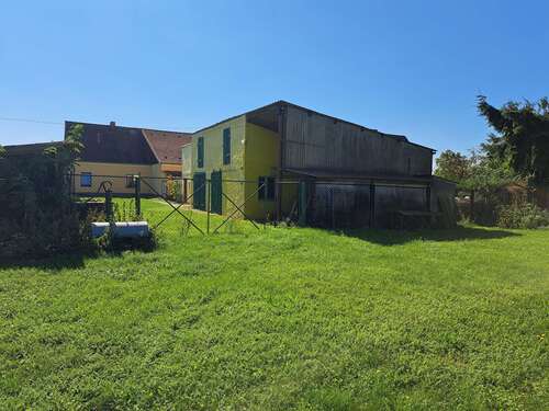 NG mit Wiese - 