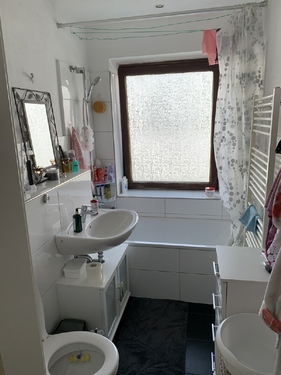 Vollbad mit Fenster - 