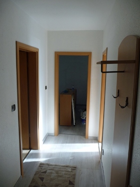 Flur - 19 Zimmer Mehrfamilienhaus, Wohnhaus in Seevetal