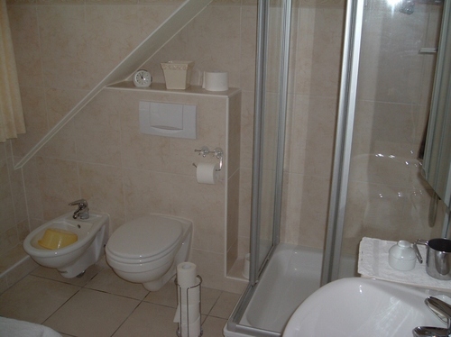 Vollbad mit Dusche Haus c - Mehrfamilienhaus, Wohnhaus mit 530,00 m² in Seevetal zum Kaufen